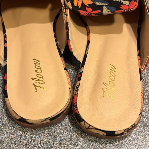 Black floral cloth mules with rubber sole size 10 - Picture 4 of 4